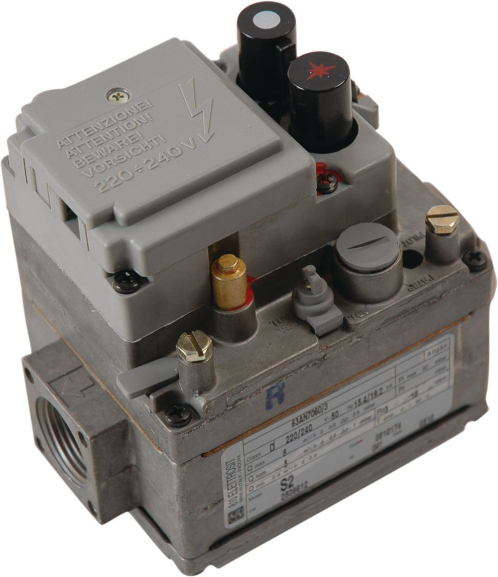 Bloc gaz régulation sit 810.174 20x27 bloc de régulation à 2 boutons de commande, 1régulateur, 1 électrovanne. réf. 810174. materiel.ci - Côte d'Ivoire est votre boutique en ligne spécialisée en quincaillerie en Côte d'Ivoire. profitez d'une expérience d'achat simple et rapide avec une large gamme de produits de qualité.