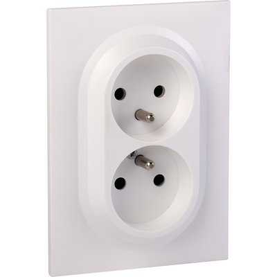 Legrand - double prise de courant compacte monobloc easyréno 2p+t dooxie one 16a livrée avec plaque carrée blanche et griffes réf 600721. achetez en toute tranquillité avec materiel.ci - Côte d'Ivoire, votre expert en ligne en quincaillerie en Côte d'Ivoire. profitez de produits de haute performance livrés directement chez vous.