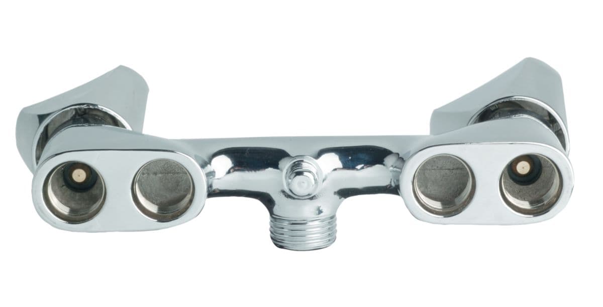 Mélangeur douche avec raccords renovation ea : 55 à 155 mm chromé. avec materiel.ci - Côte d'Ivoire, accédez à une quincaillerie de qualité sans quitter votre domicile en Côte d'Ivoire. une expérience d'achat en ligne simple et sécurisée.