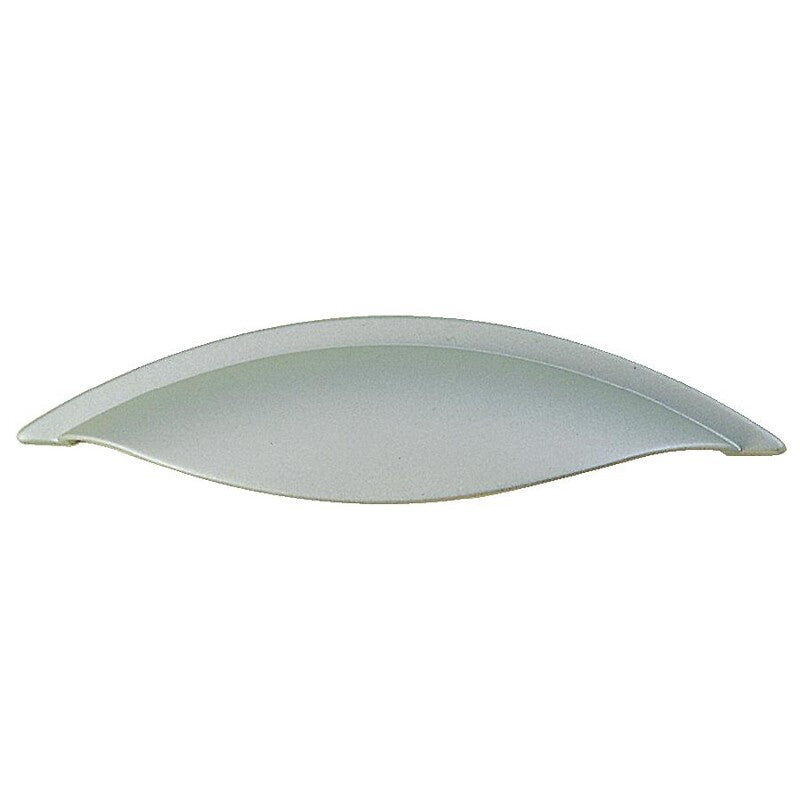 Poignée coquille métal finition nickelé brossé - longueur 130 mm entraxe 64 mm - 3940. materiel.ci - Côte d'Ivoire, votre solution en ligne pour des achats de quincaillerie pratiques et fiables en Côte d'Ivoire. un service client dédié et des produits de premier choix vous attendent.