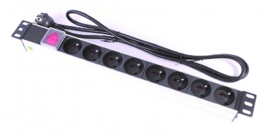 Bandeau 19" 8 prises avec inter avec cordon ho5 vvf 3g 1,5mm² de 2 mètres. disponible abidjan cote d'ivoire.