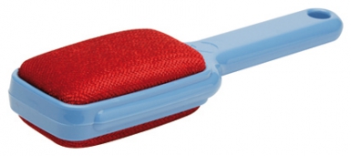 BROSSE DOUBLE FACE POUR TOUS TEXTILES - LXL 60 X 105MM - VELOURS ROUGE. Chez Quincaillerie Sénégalaise, nous mettons à votre disposition un large choix de produits de quincaillerie et plomberie. Qualité et fiabilité sont notre promesse. Passez commande en ligne en toute simplicité.