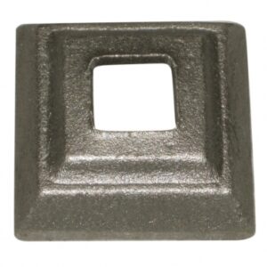 Cache scellement base 50x50 mm ép 15 mm trou 16,5 mm. disponible abidjan cote d'ivoire.