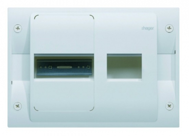 Coffret équipé d"un panneau de contrôle gamma 18 dim. disponible abidjan cote d'ivoire.