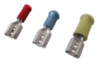 Fiche femelle pré-isolée 0,5-1,5 mm2 rouge languette 6,3x0,8 cdt 100. disponible abidjan cote d'ivoire.