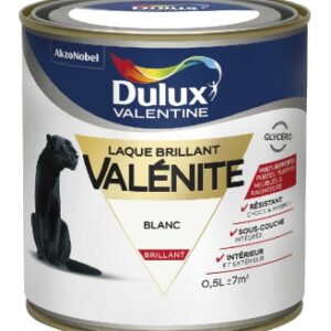 PEINTURE VALENITE – RÉSISTANT AUX CHOCS ET RAYURES - SOUS-COUCHE INTÉGRÉE – 0,5 L - BRILLANT - BLANC. Quincaillerie Sénégalaise est votre partenaire de choix pour le bâtiment et la plomberie au Sénégal. Une large gamme de produits à des prix compétitifs. Commandez facilement en ligne.