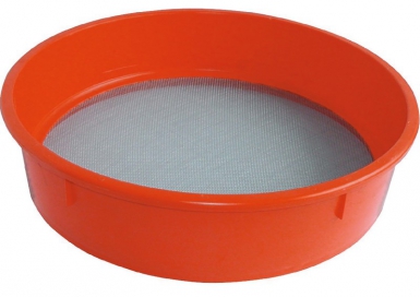 Tamis de maçon tamiplast en ps choc jaune, toile acier galva ø 45 h 10, toile n°6. disponible abidjan cote d'ivoire.